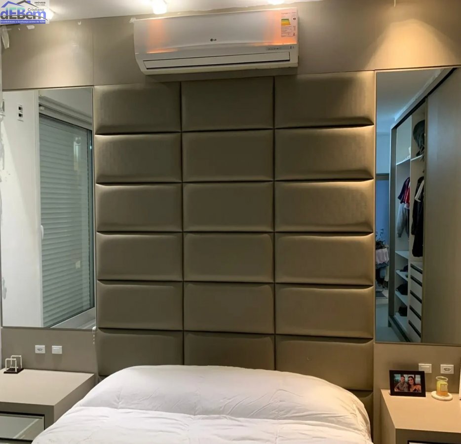 Casa à venda com 3 quartos, 238m² - Foto 3