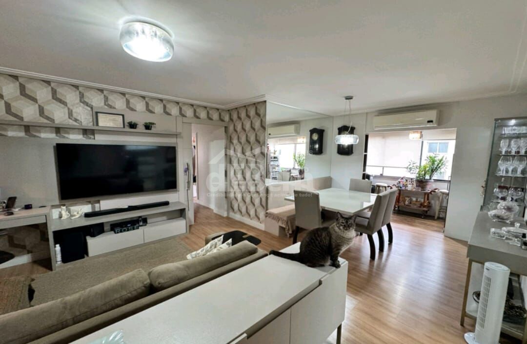 Apartamento à venda com 3 quartos, 96m² - Foto 9