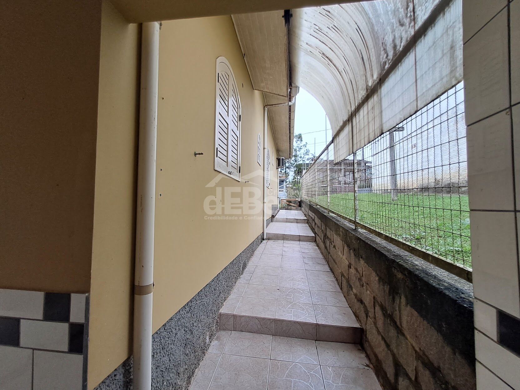Casa à venda com 3 quartos, 375m² - Foto 4