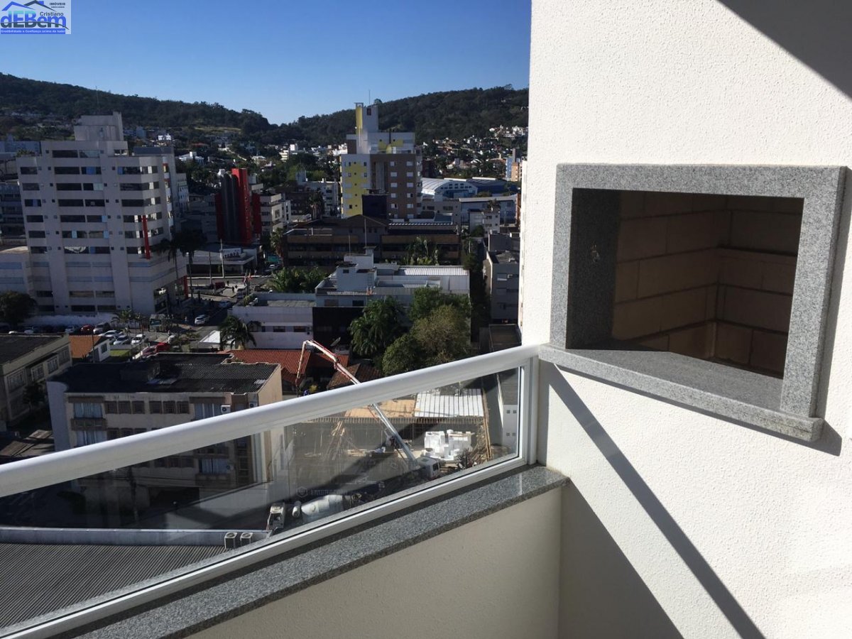 Apartamento à venda com 2 quartos, 64m² - Foto 2