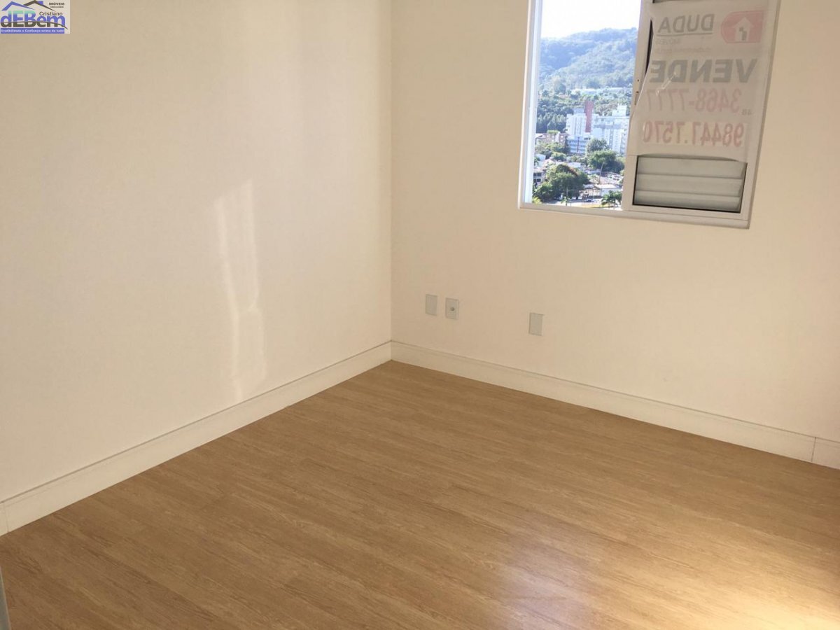Apartamento à venda com 2 quartos, 64m² - Foto 5