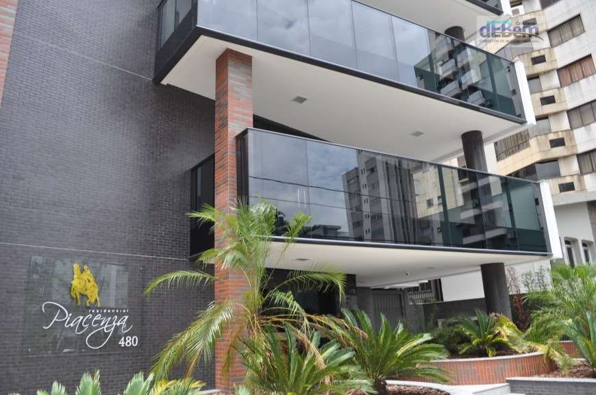 Apartamento à venda com 3 quartos, 215m² - Foto 2