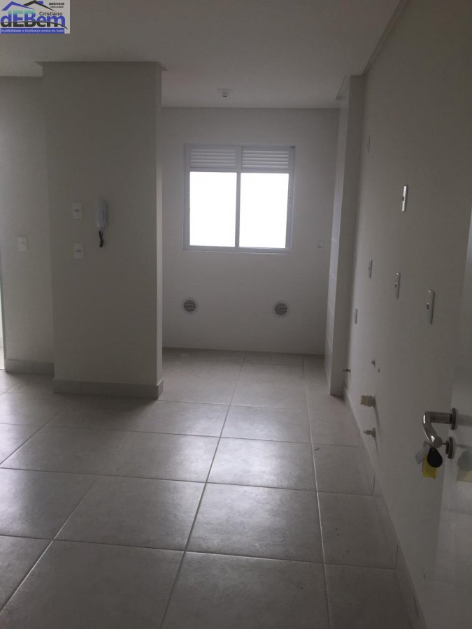 Apartamento à venda com 2 quartos, 60m² - Foto 15
