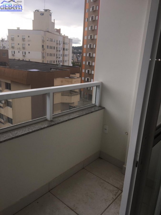 Apartamento à venda com 2 quartos, 60m² - Foto 2
