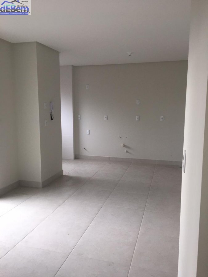Apartamento à venda com 2 quartos, 60m² - Foto 14