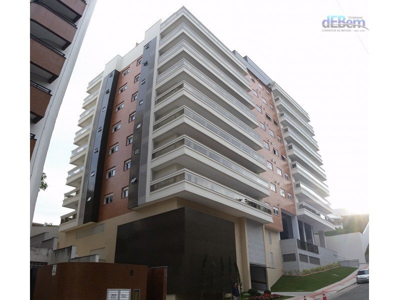 Apartamento à venda com 3 quartos, 171m² - Foto 1
