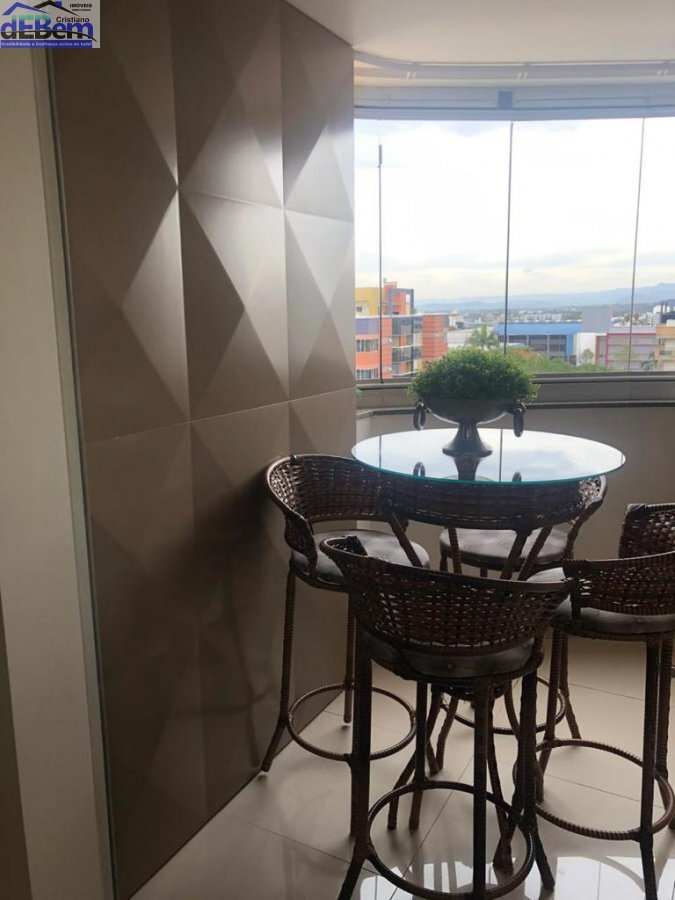 Apartamento à venda com 2 quartos, 89m² - Foto 4