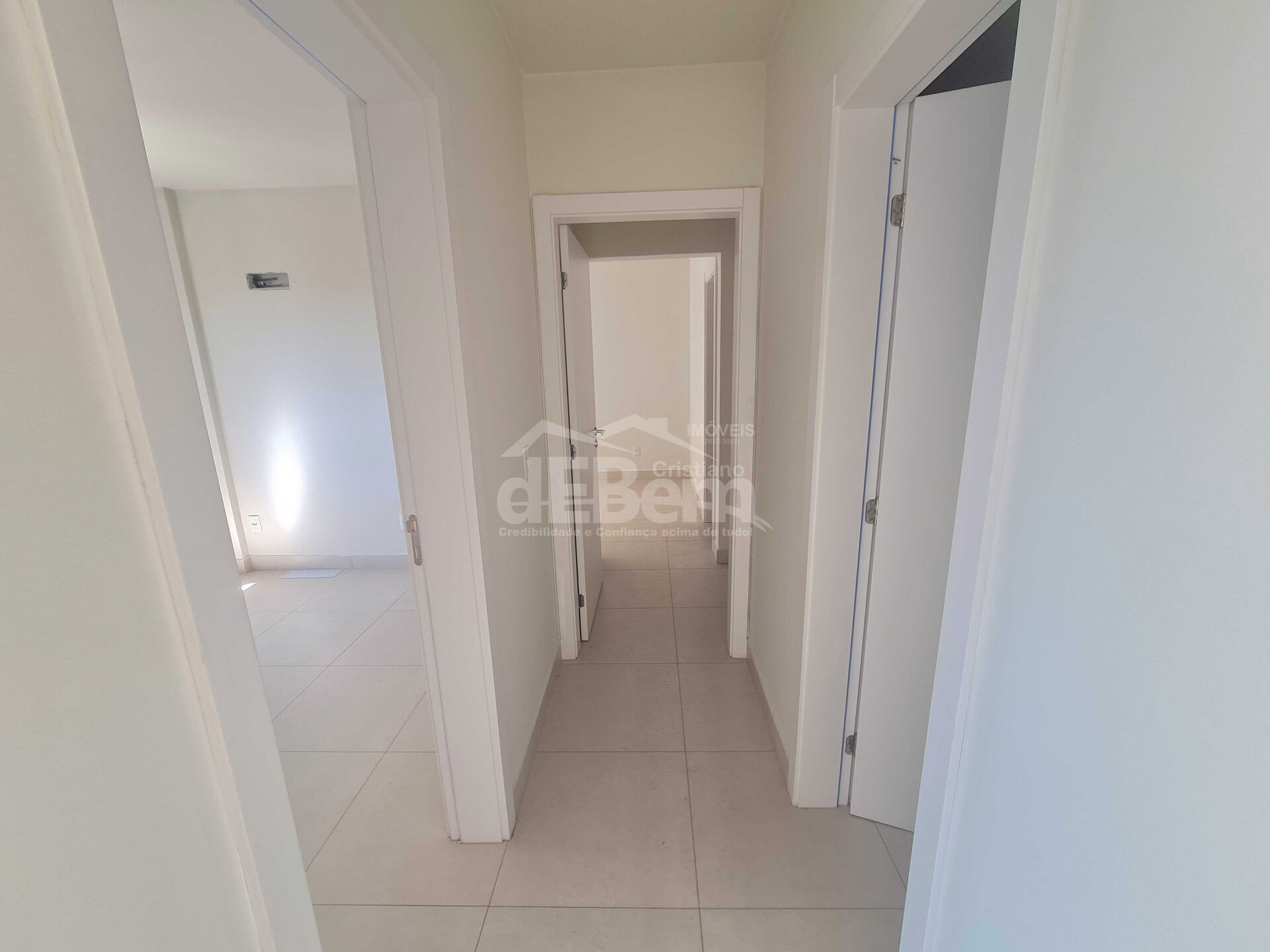 Apartamento à venda com 2 quartos, 64m² - Foto 8