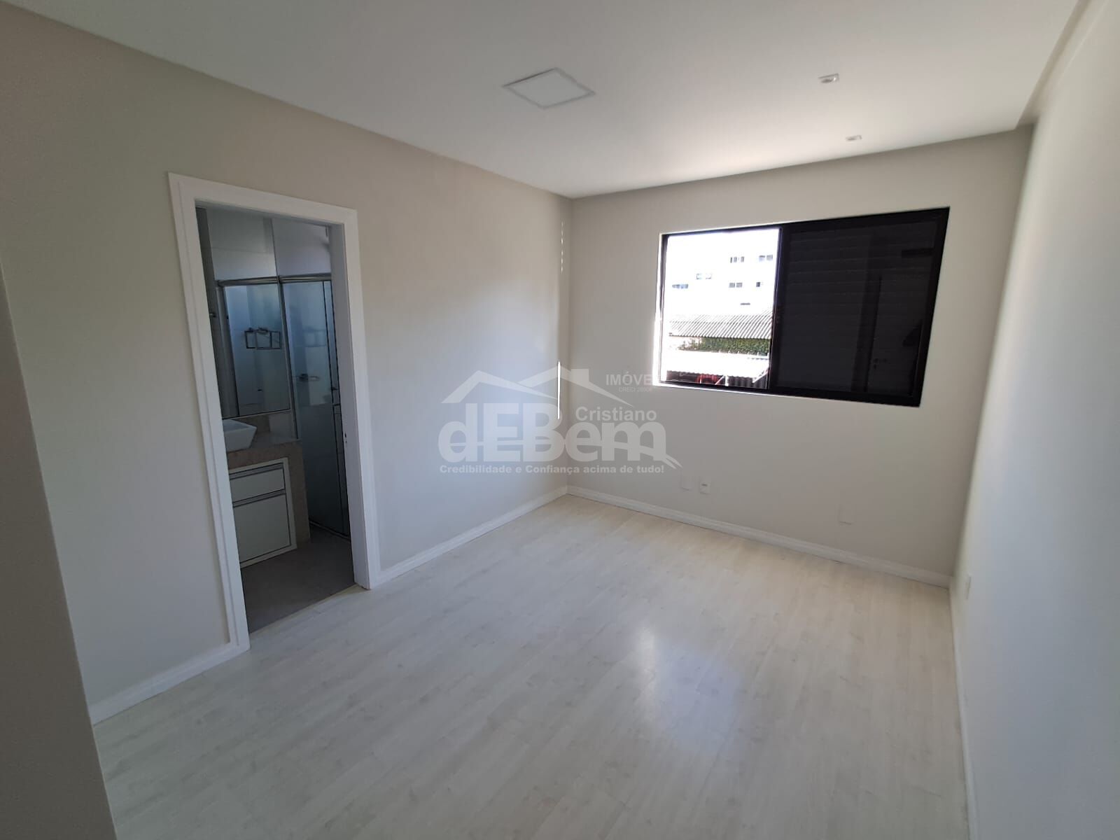 Apartamento à venda com 3 quartos, 169m² - Foto 10