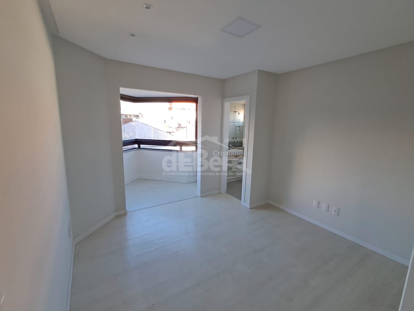 Apartamento à venda com 3 quartos, 169m² - Foto 7
