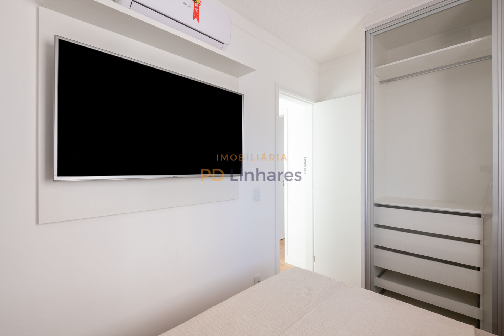 Apartamento à venda com 2 quartos, 40m² - Foto 3