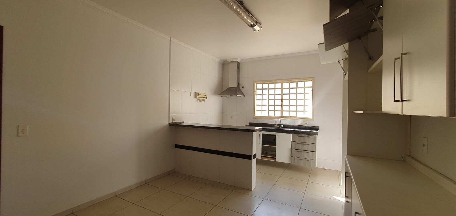 Casa à venda com 3 quartos, 160m² - Foto 5