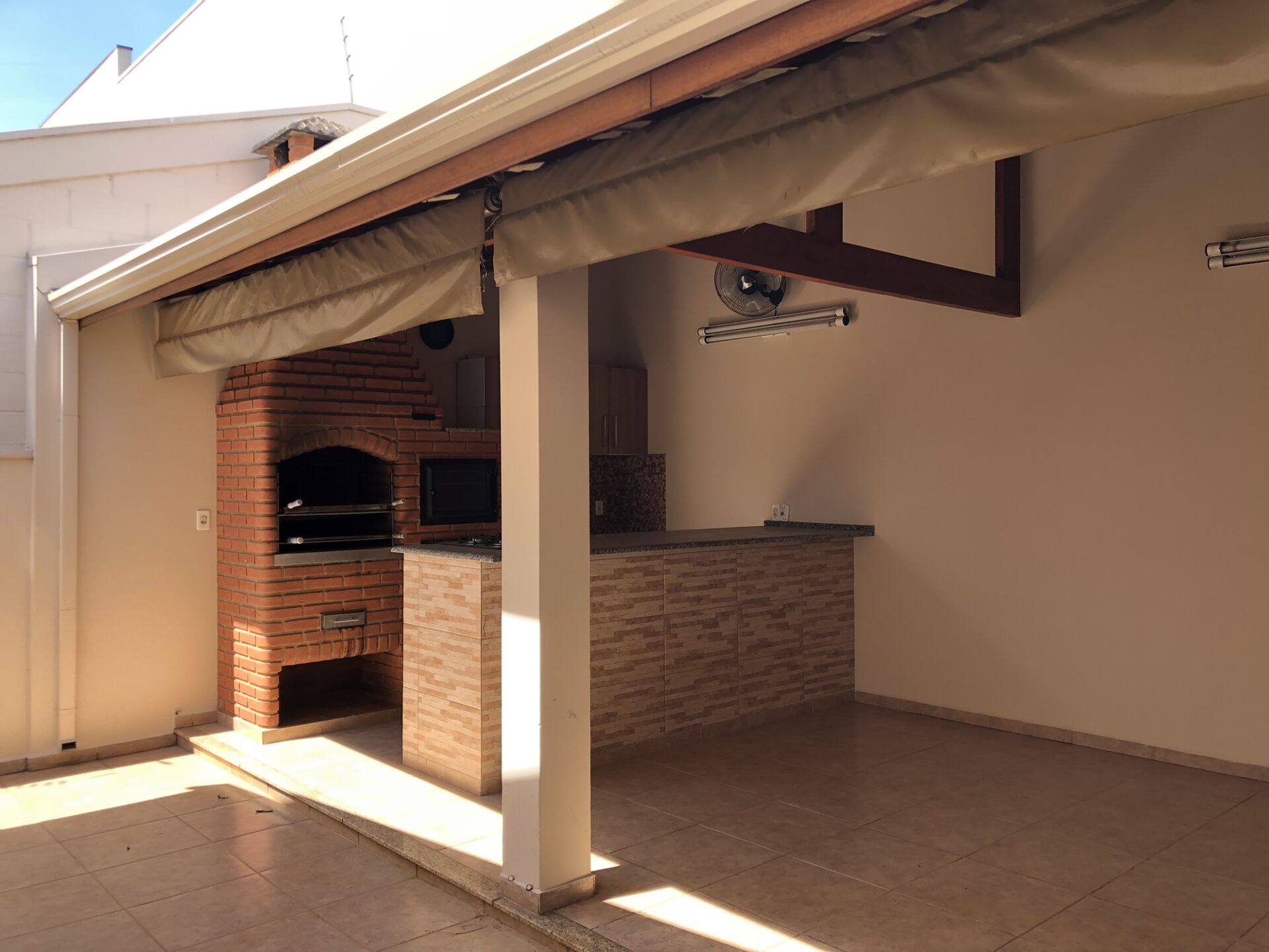 Casa à venda com 3 quartos, 160m² - Foto 9