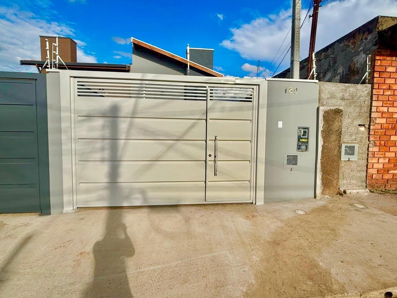 Casa, 2 quartos, 60 m² - Foto 1