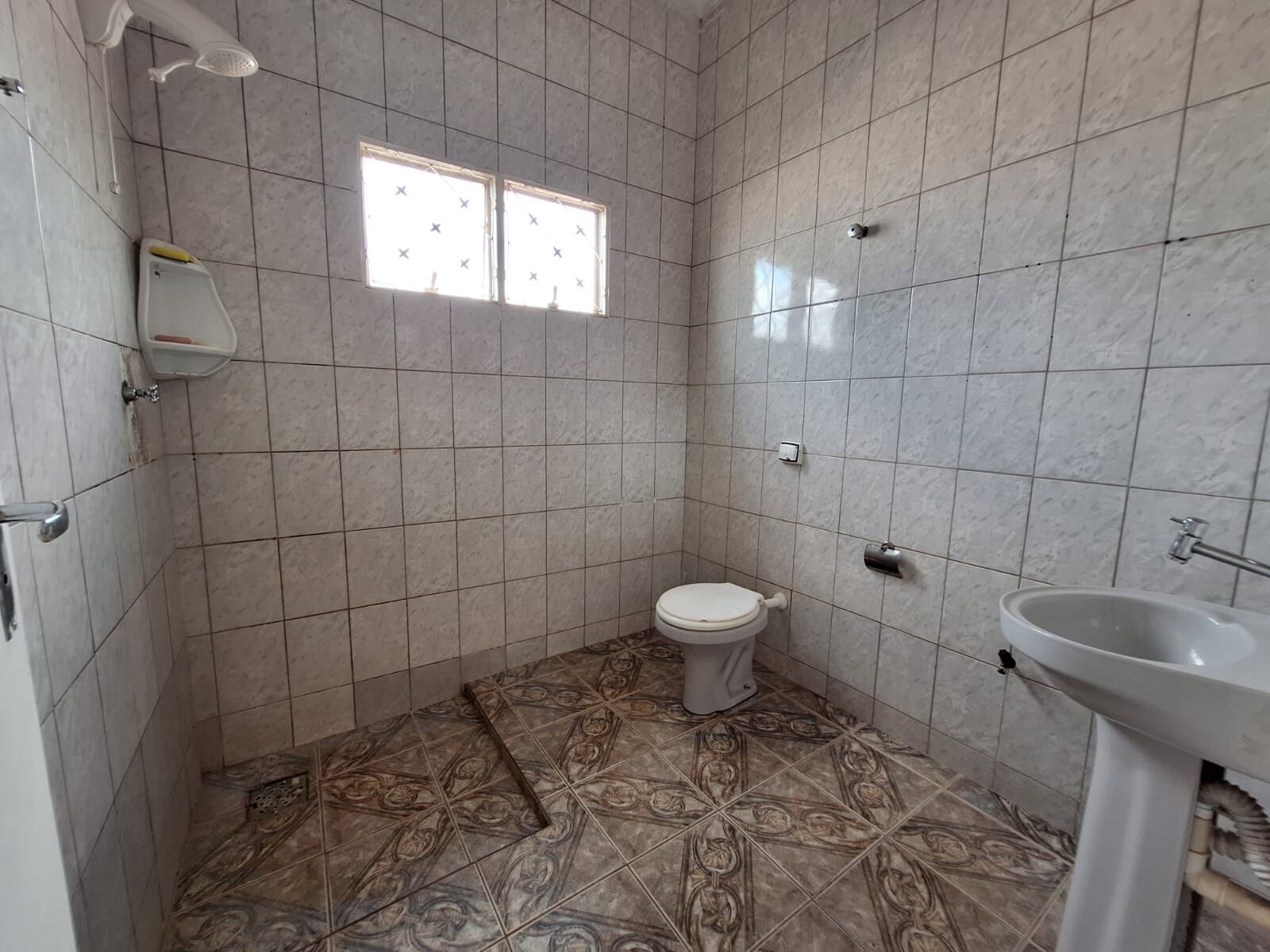 Casa à venda com 2 quartos, 75m² - Foto 8