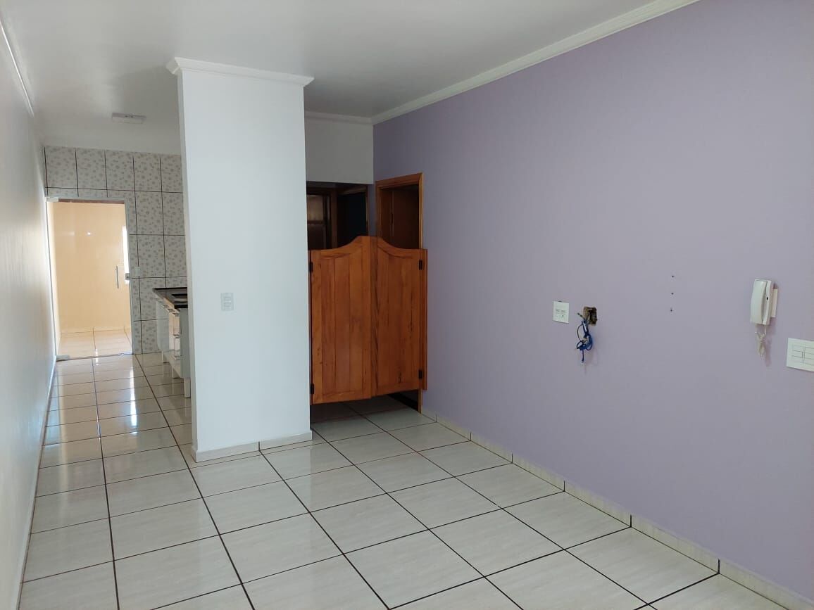 Casa à venda com 2 quartos, 87m² - Foto 4