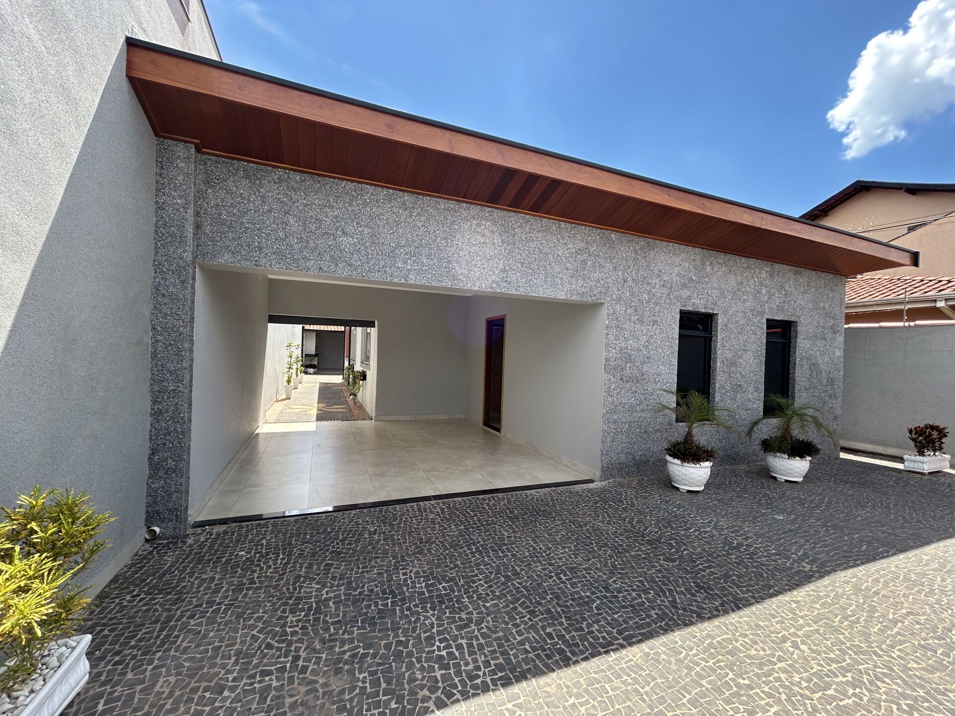 Casa à venda com 2 quartos, 170m² - Foto 5