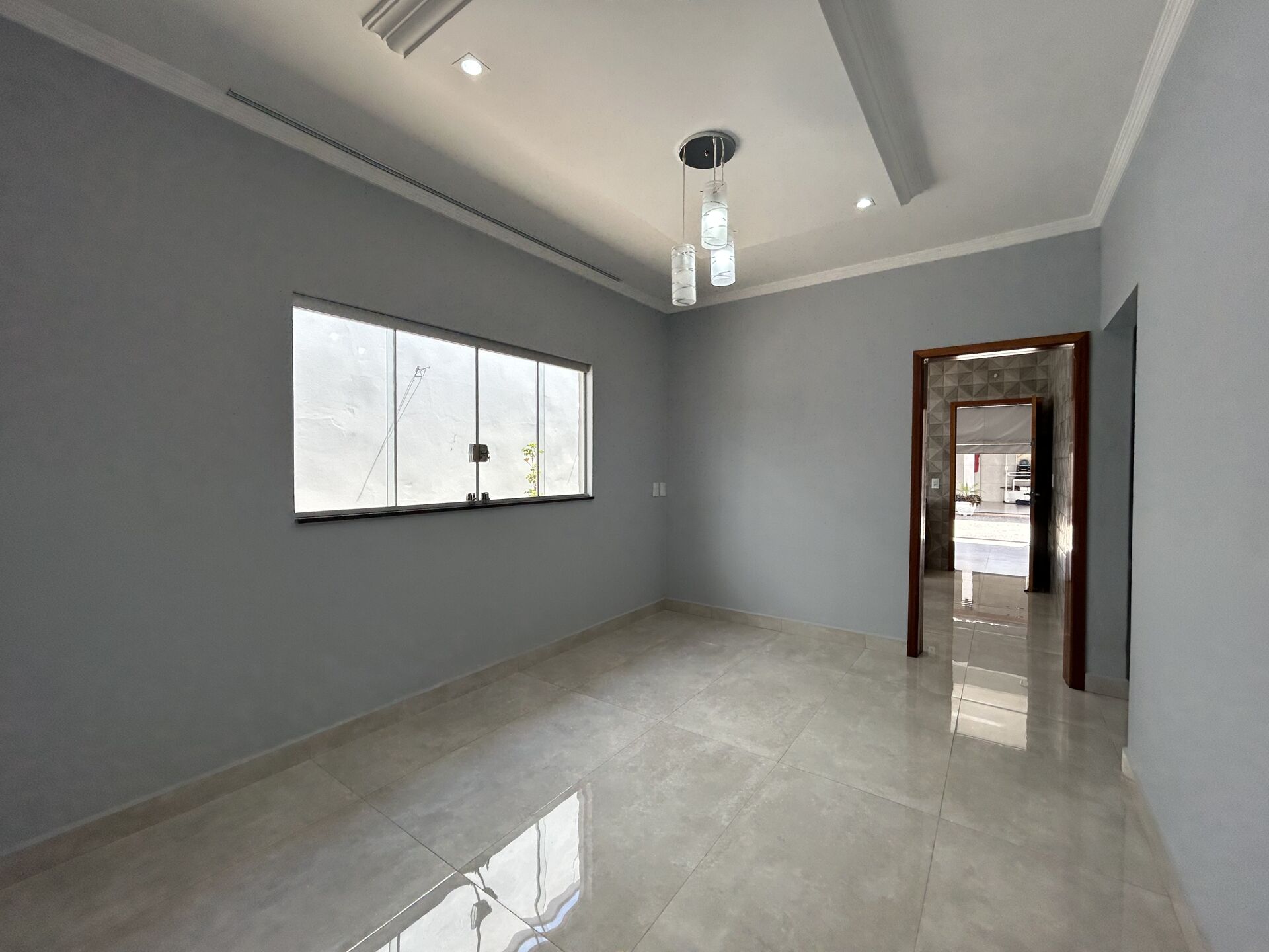 Casa à venda com 2 quartos, 170m² - Foto 9