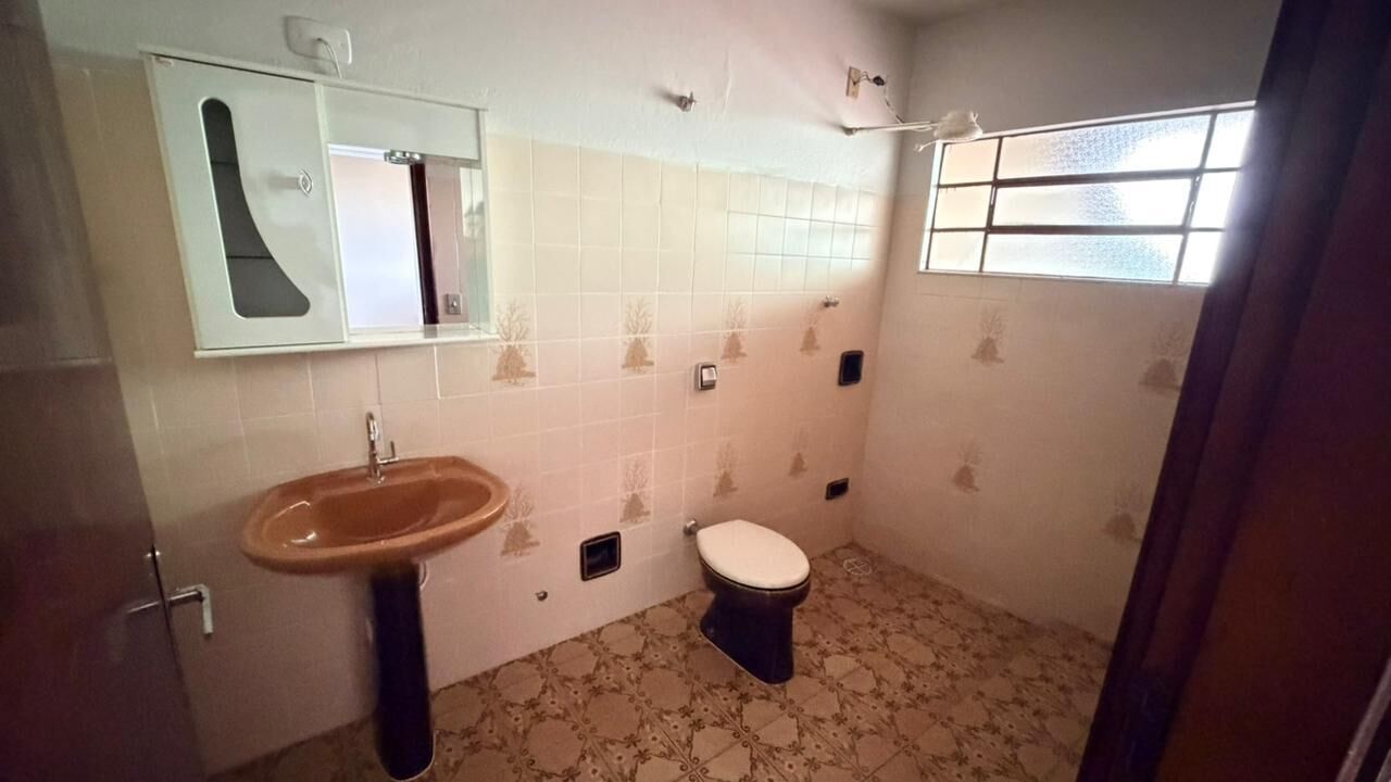 Casa, 5 quartos, 307 m² - Foto 11
