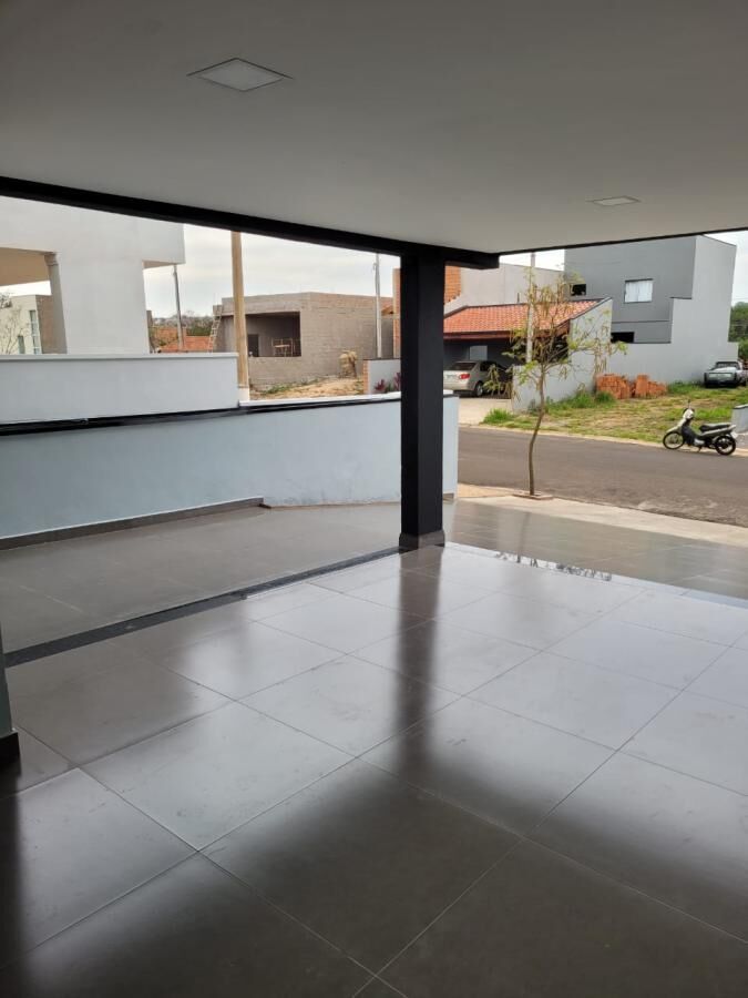 Casa à venda com 2 quartos, 88m² - Foto 3