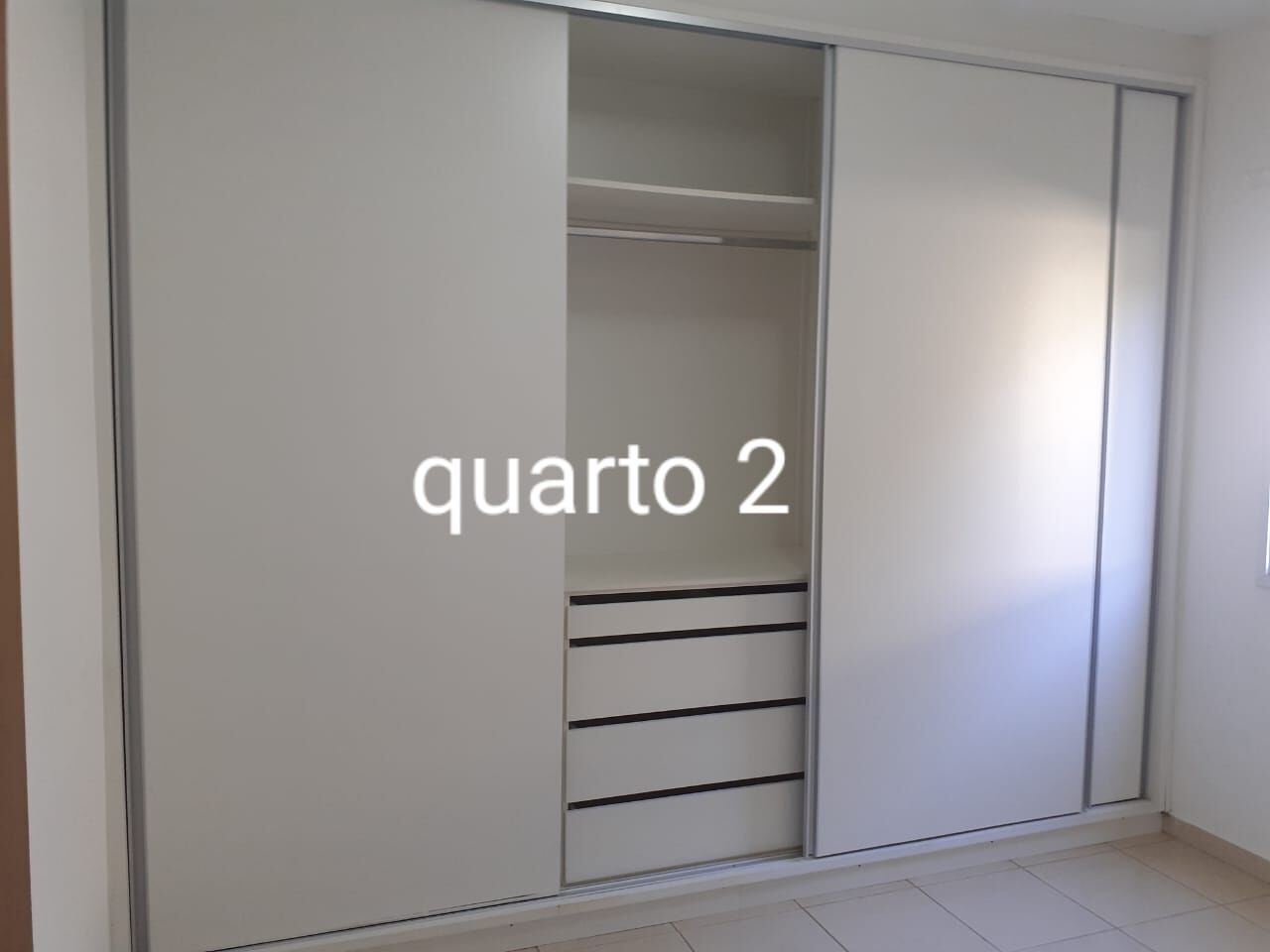 Apartamento à venda com 2 quartos, 57m² - Foto 4