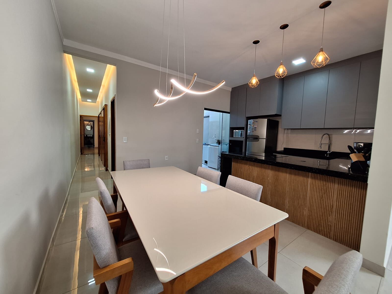 Casa à venda com 3 quartos, 127m² - Foto 4