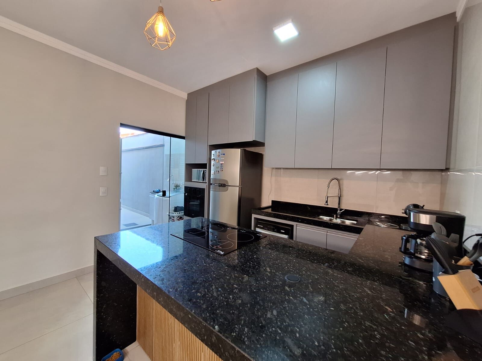 Casa à venda com 3 quartos, 127m² - Foto 3