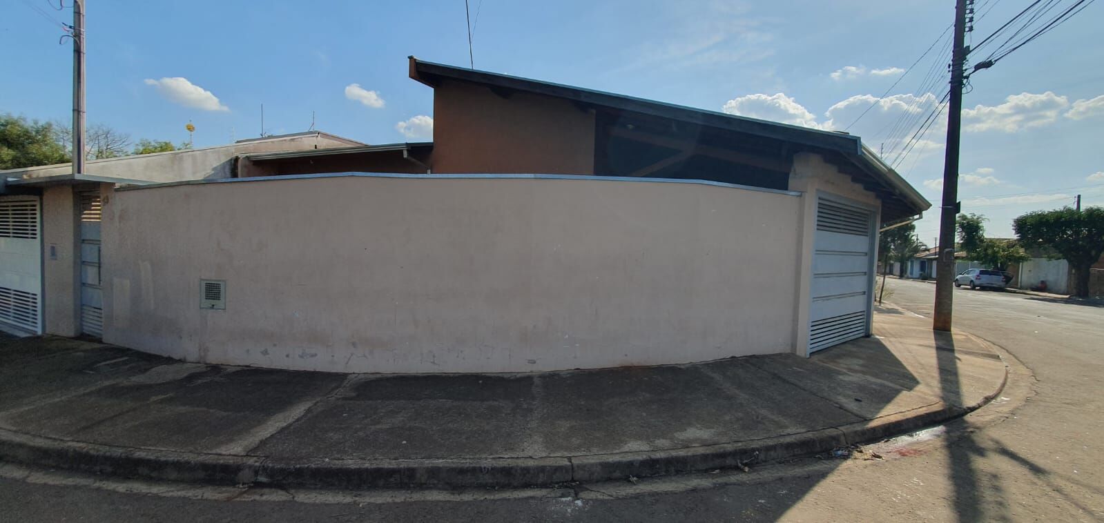 Casa à venda com 2 quartos, 62m² - Foto 2