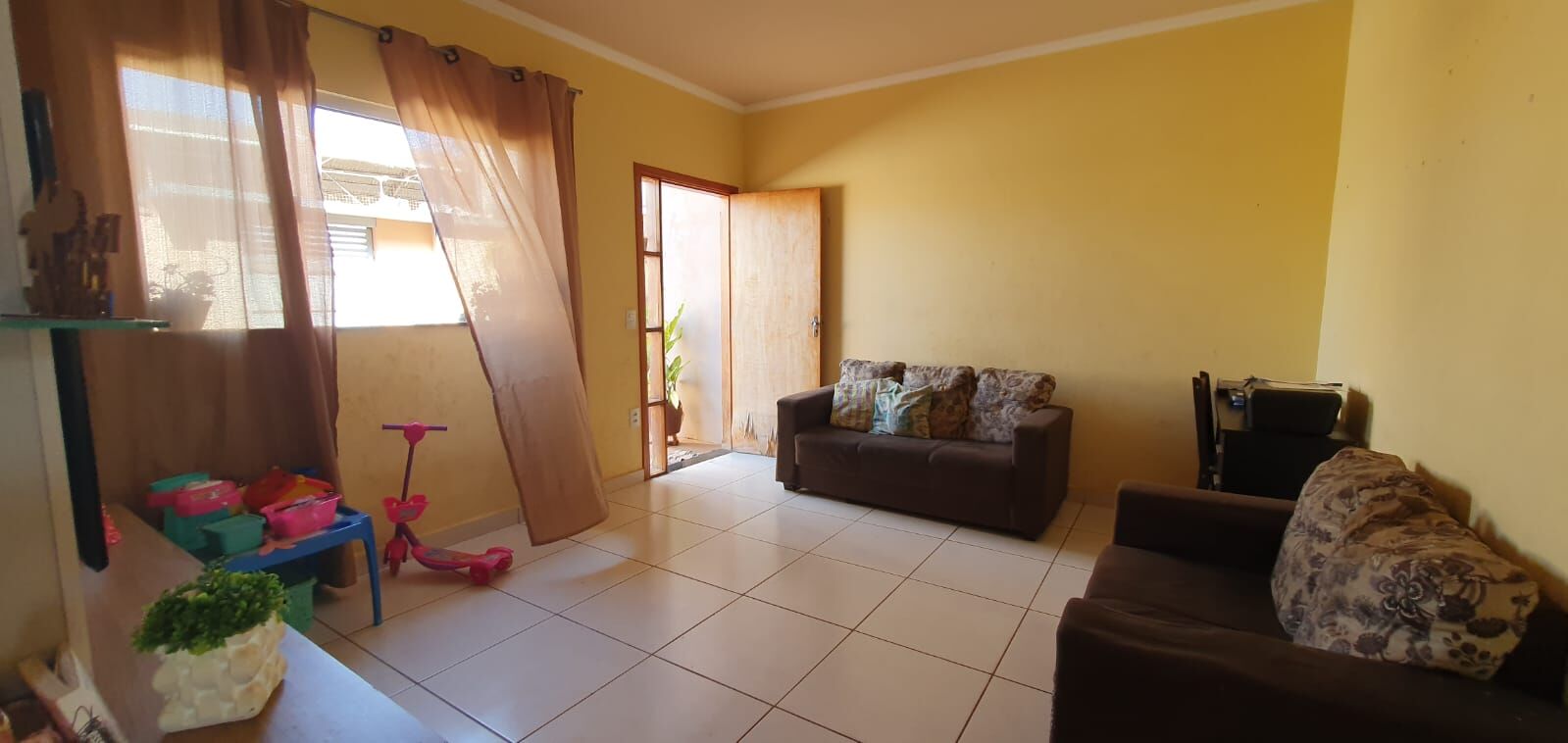 Casa à venda com 2 quartos, 62m² - Foto 4