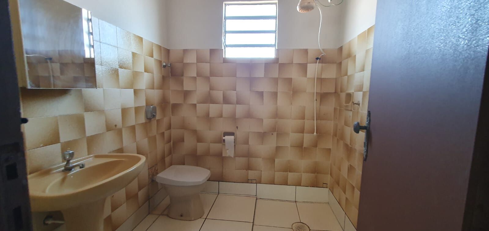 Casa à venda com 2 quartos, 99m² - Foto 6