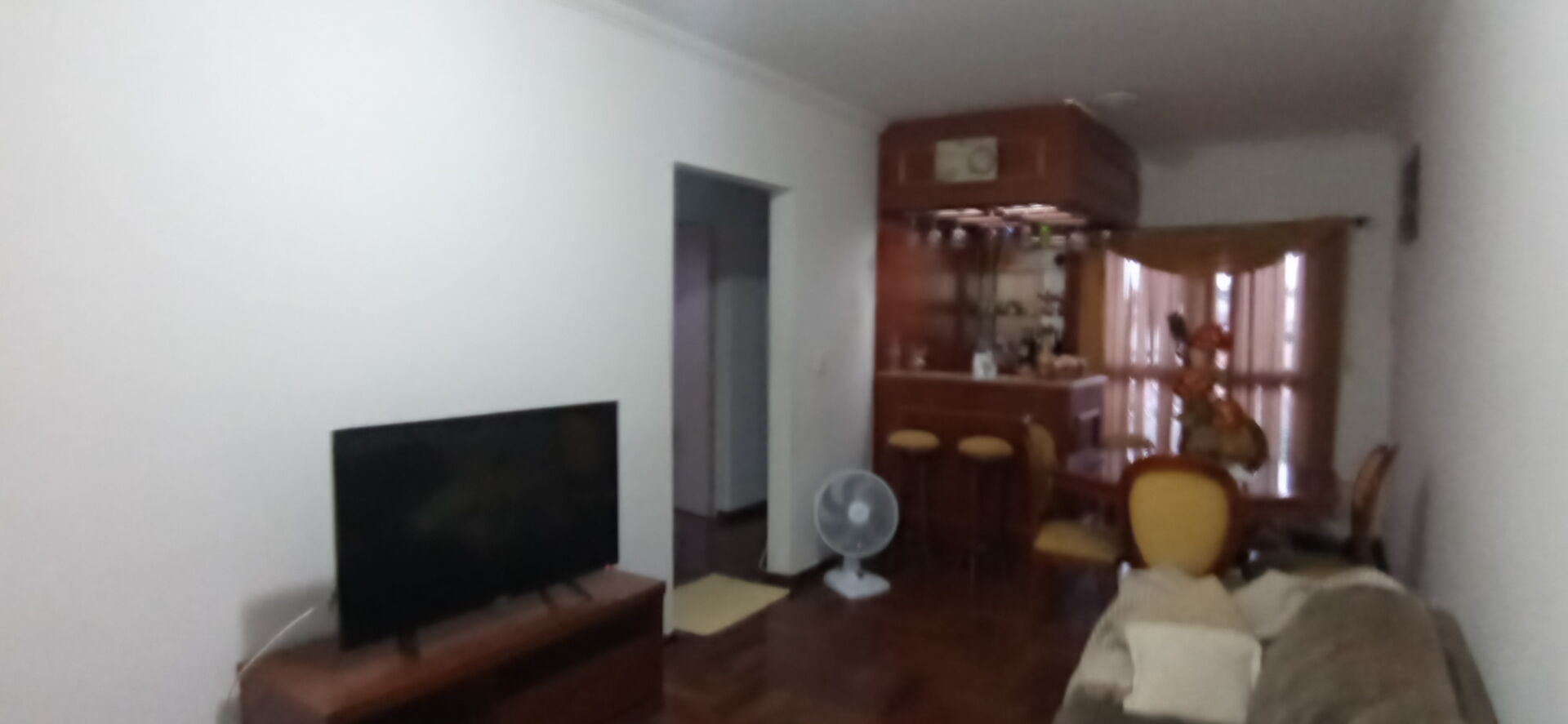 Apartamento à venda com 3 quartos, 90m² - Foto 2