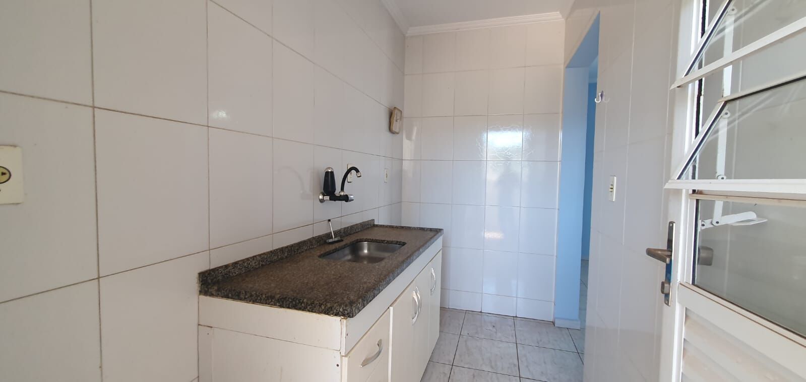 Apartamento à venda com 2 quartos, 65m² - Foto 9