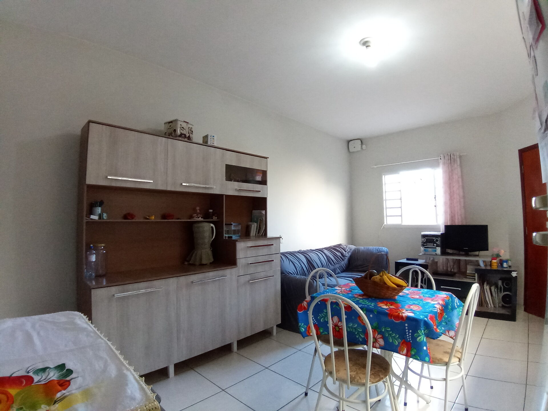 Casa à venda com 2 quartos, 90m² - Foto 4