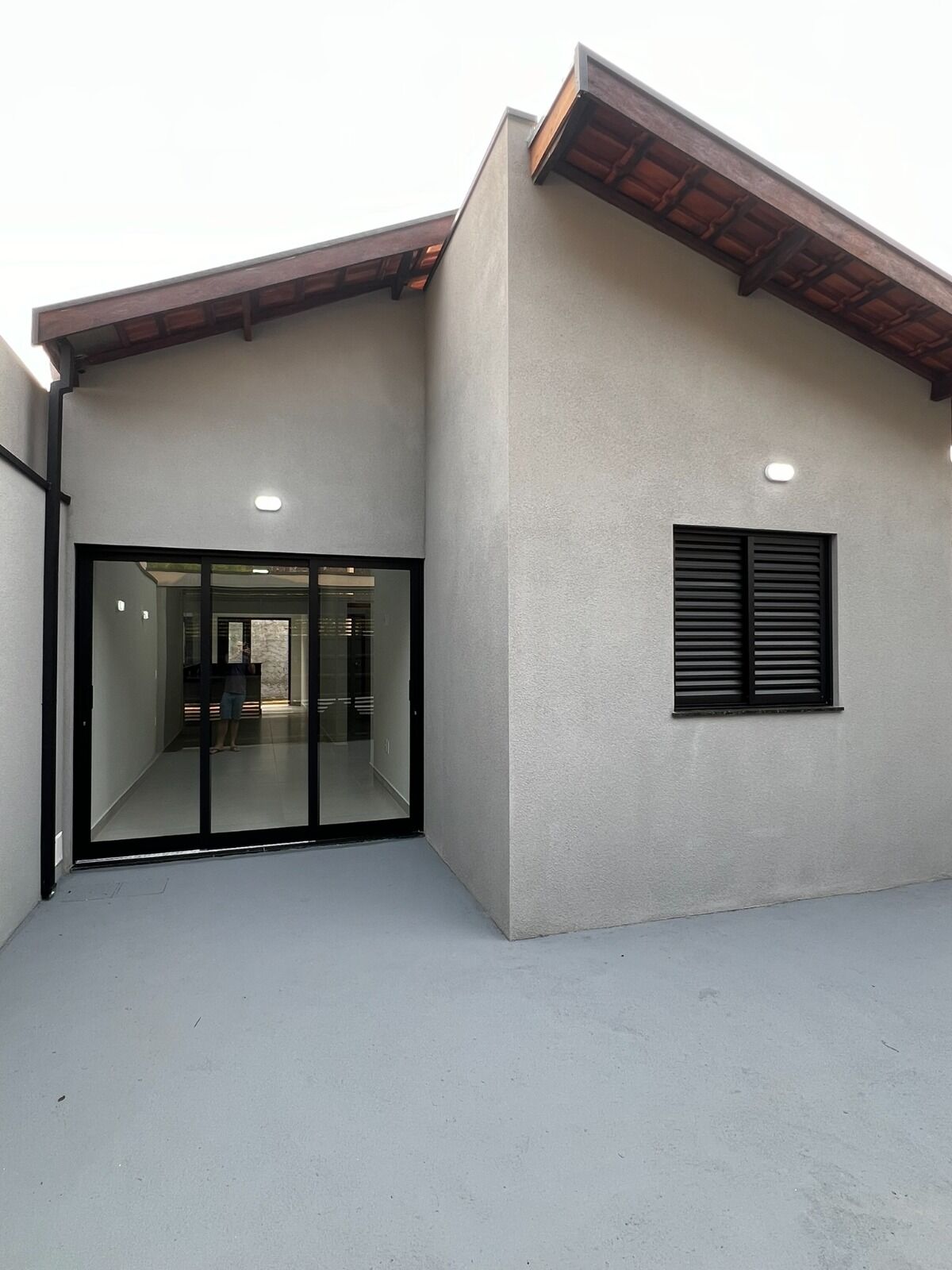 Casa à venda com 3 quartos, 82m² - Foto 3