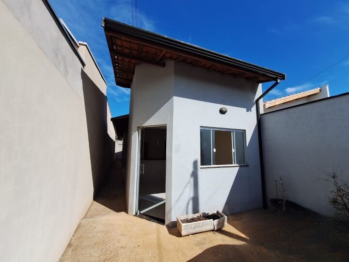 Casa, 2 quartos, 56 m² - Foto 1