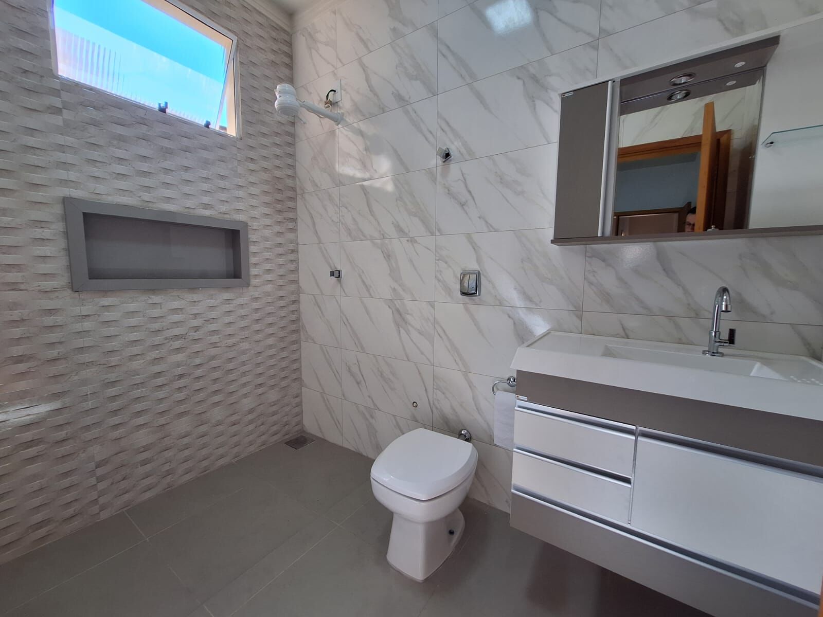 Casa à venda com 2 quartos, 70m² - Foto 11