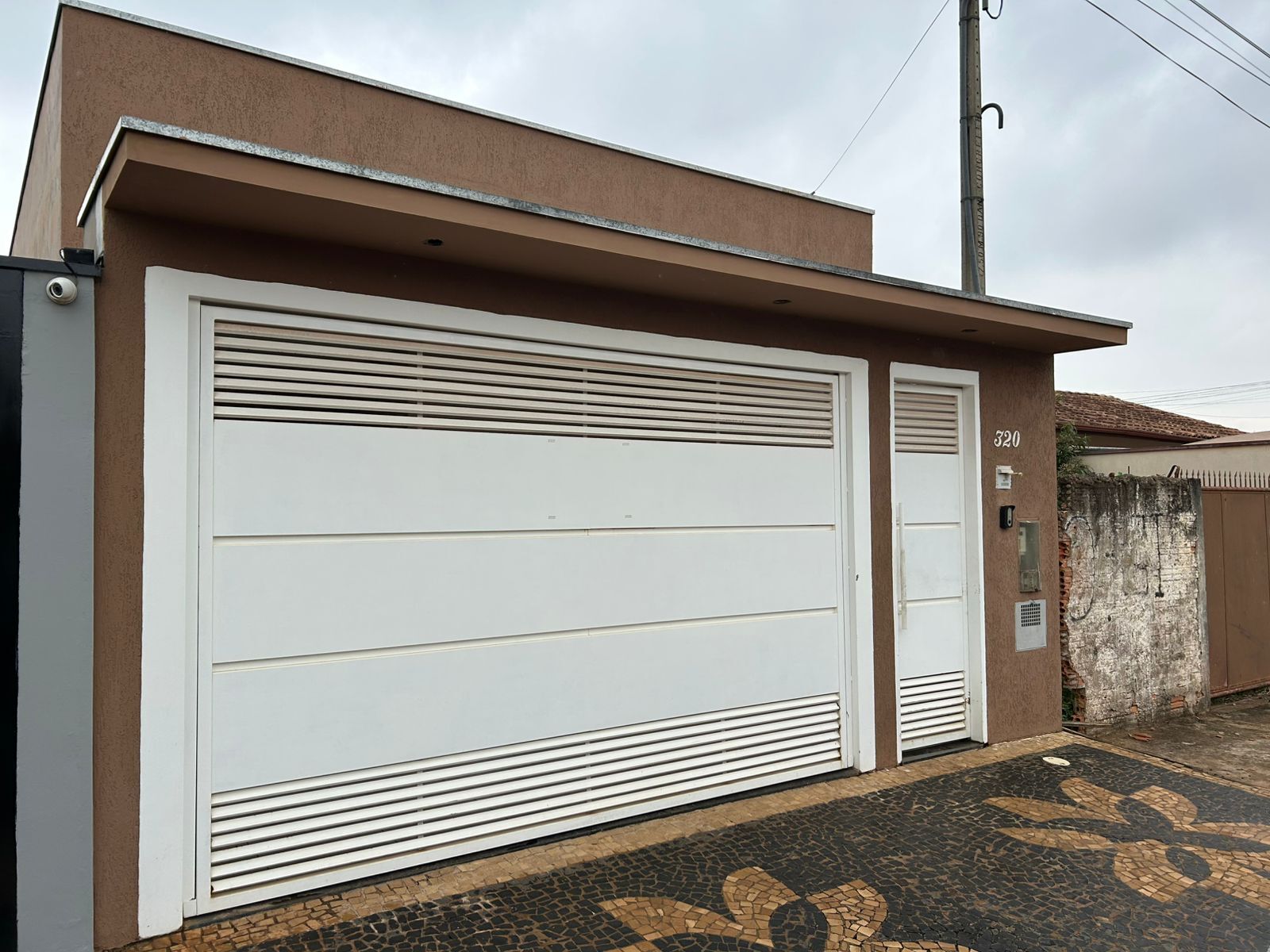 Casa, 3 quartos, 132 m² - Foto 1