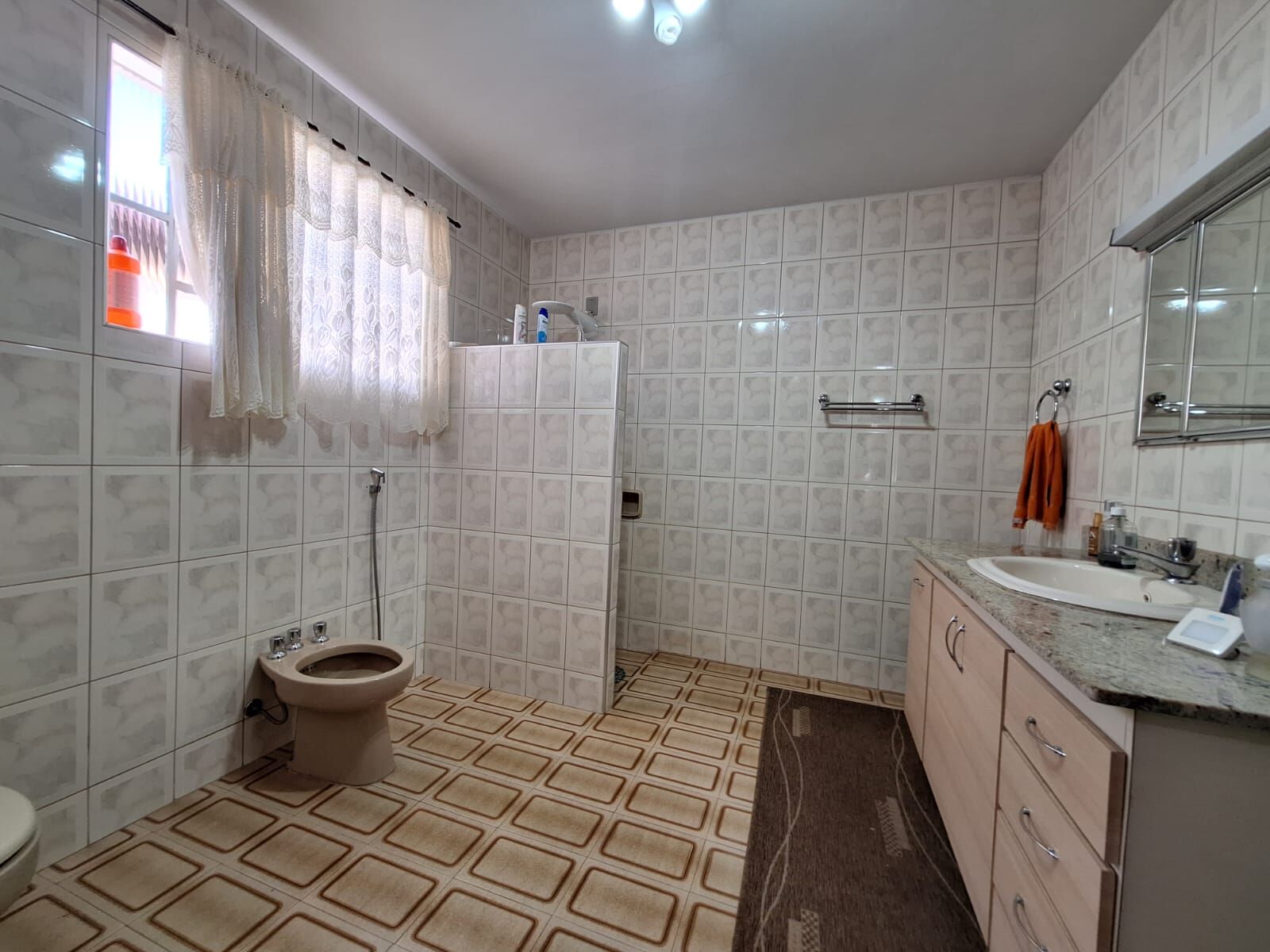 Casa à venda com 5 quartos, 198m² - Foto 13