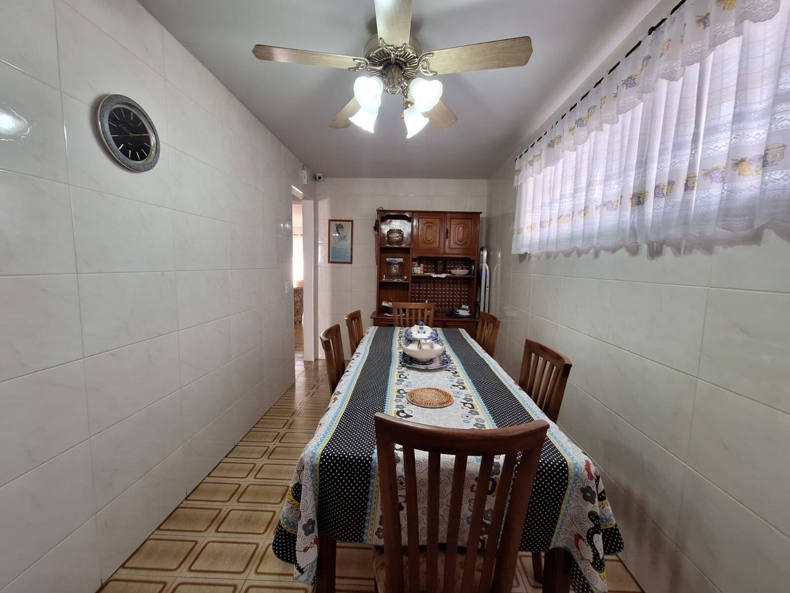 Casa à venda com 5 quartos, 198m² - Foto 11