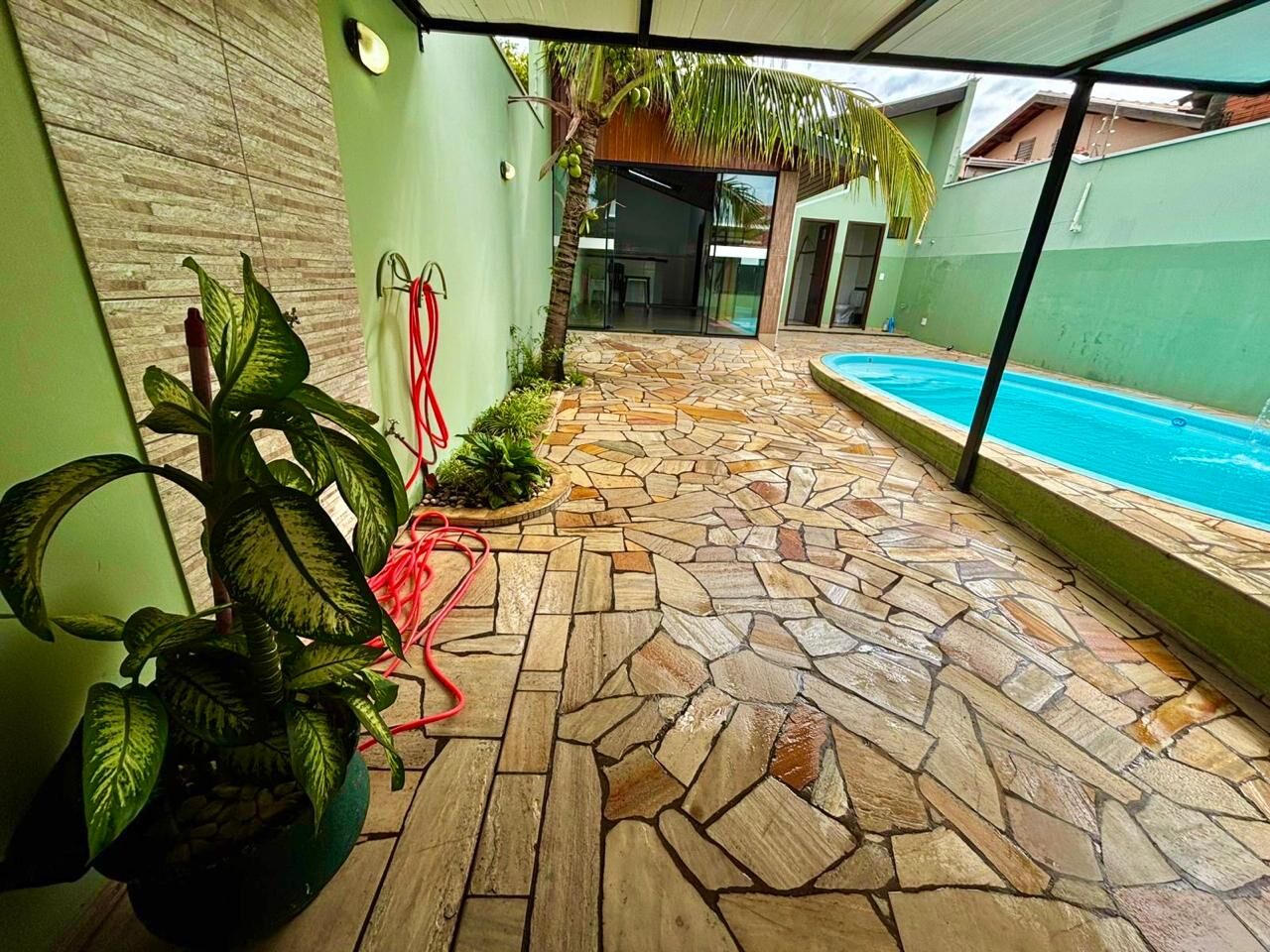 Casa, 1 quarto, 121 m² - Foto 3