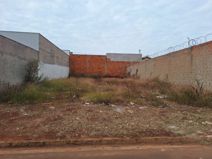 Terreno, 242 m² - Foto 1