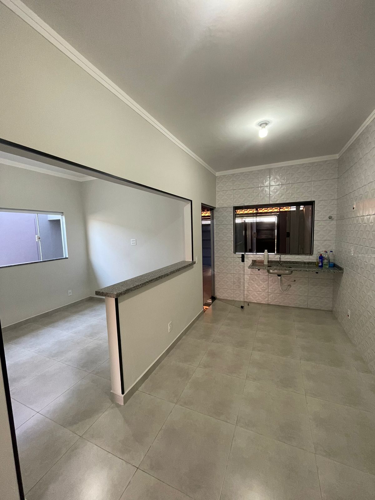 Casa à venda com 2 quartos, 124m² - Foto 4