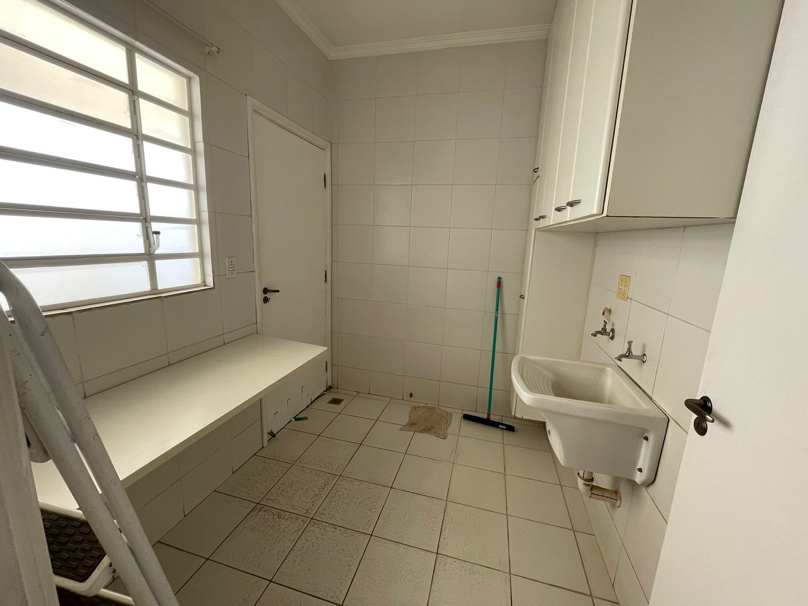 Casa de Condomínio à venda com 4 quartos, 147m² - Foto 8