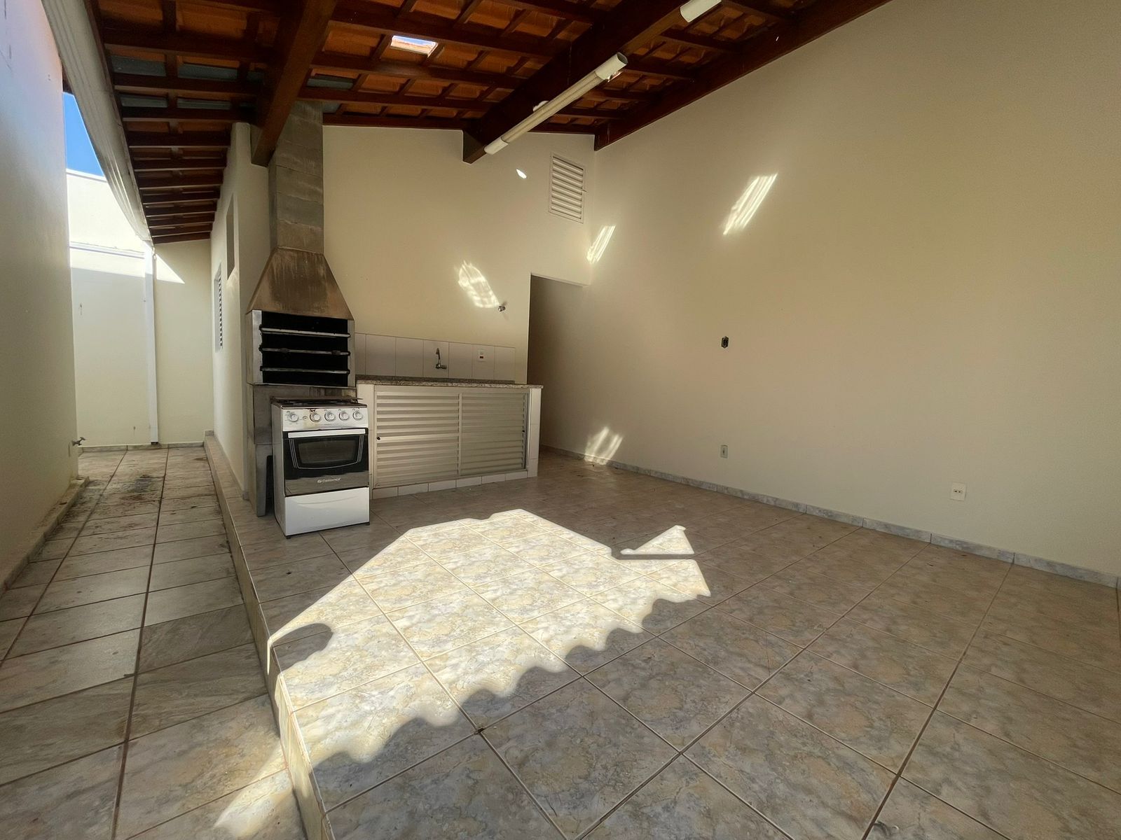 Casa de Condomínio à venda com 4 quartos, 147m² - Foto 7