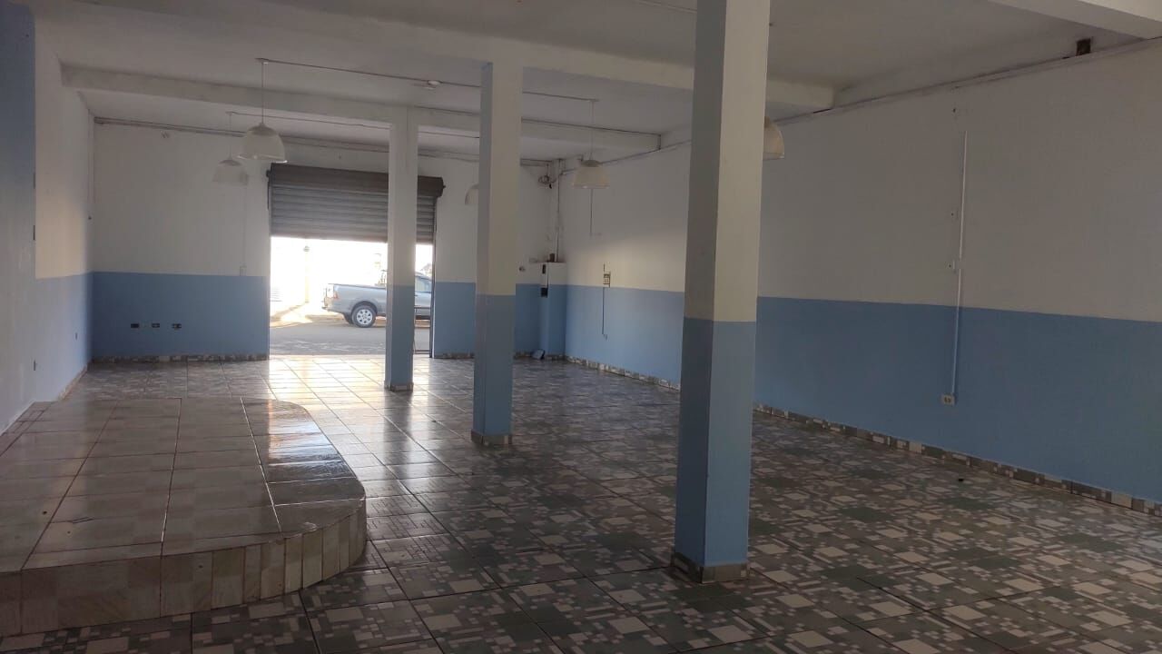 Sobrado à venda com 2 quartos, 308m² - Foto 8