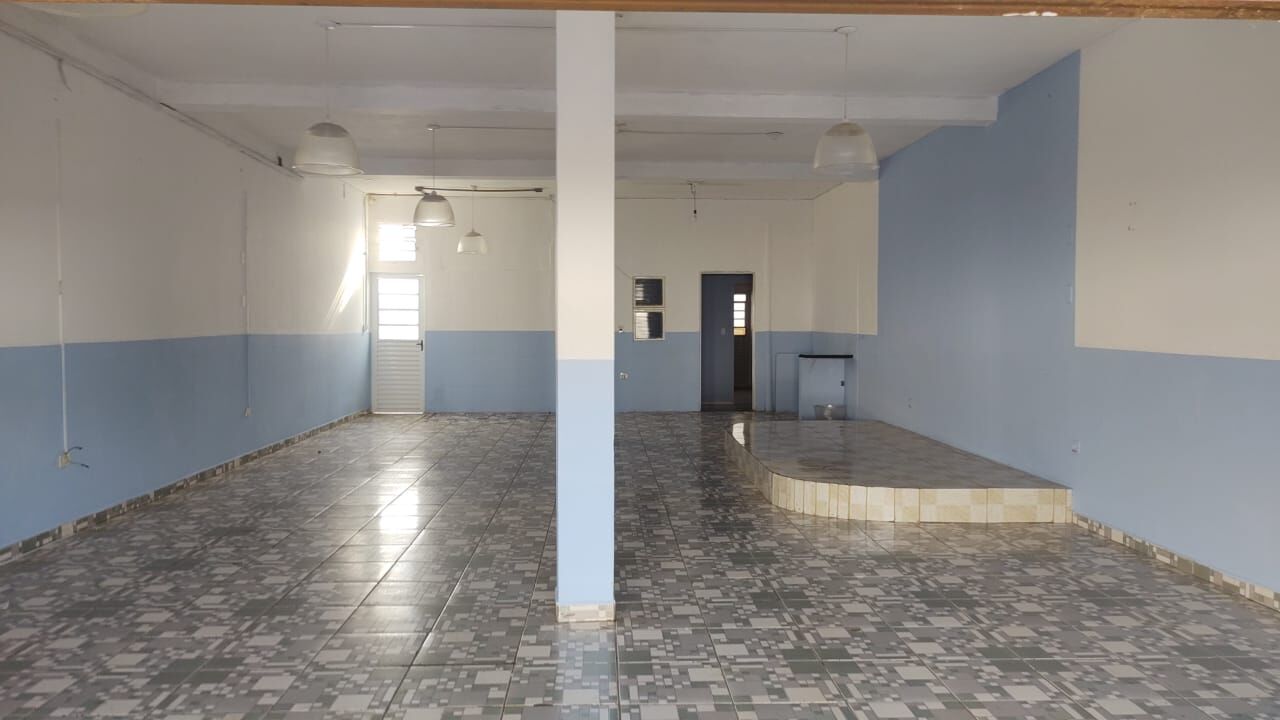 Sobrado à venda com 2 quartos, 308m² - Foto 9