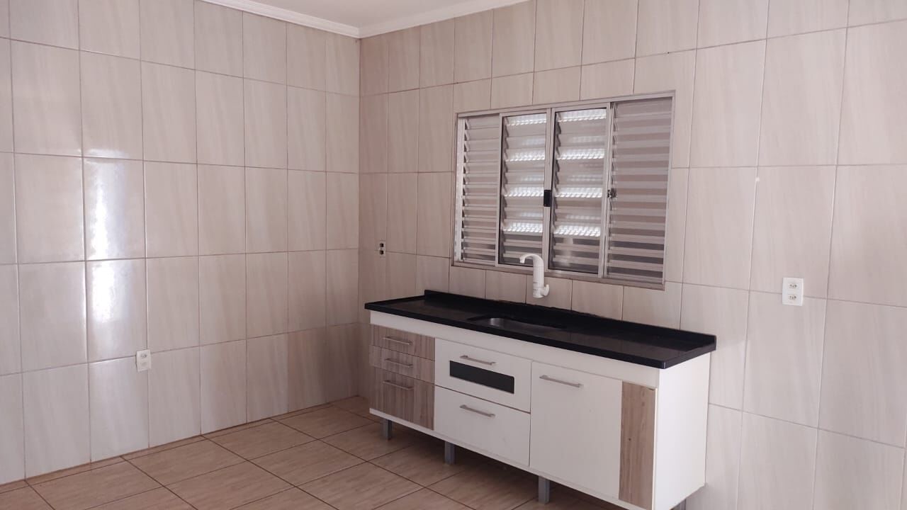 Sobrado à venda com 2 quartos, 308m² - Foto 4