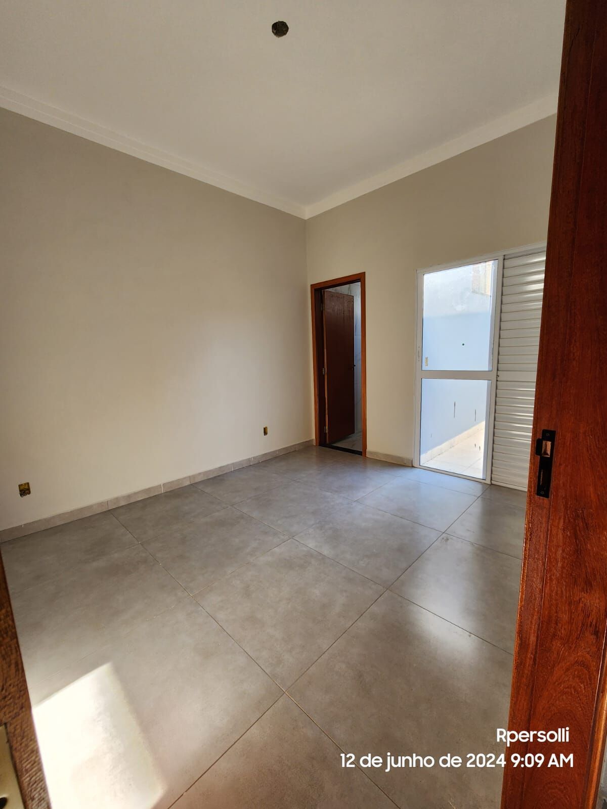 Casa à venda com 3 quartos, 74m² - Foto 11