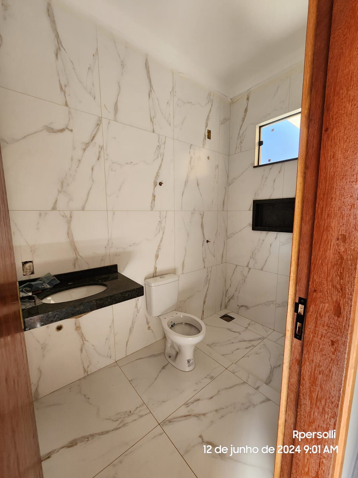 Casa à venda com 3 quartos, 74m² - Foto 11