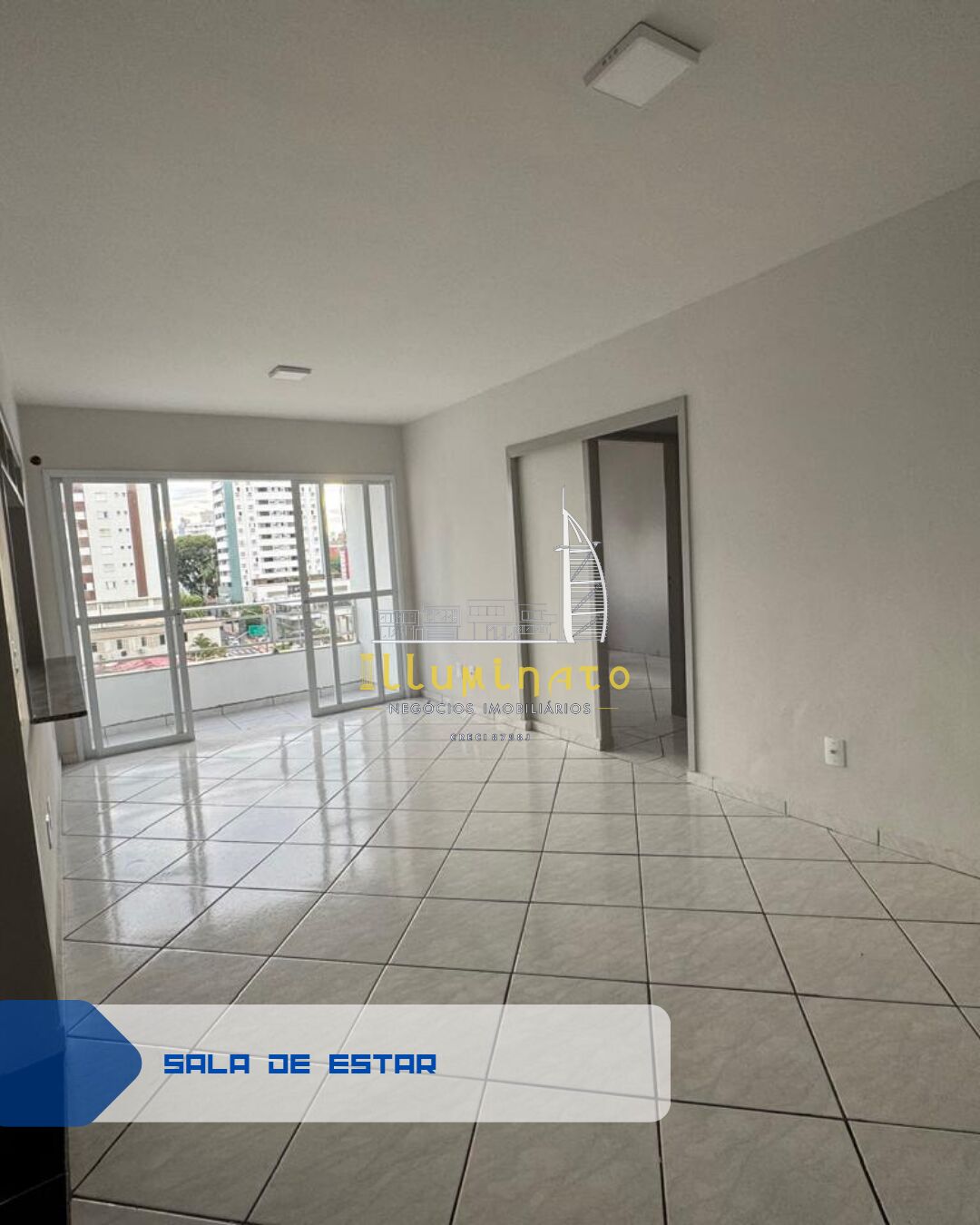 Apartamento à venda com 2 quartos, 77m² - Foto 3